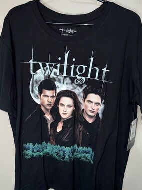 Twilight Graphic Short Sleeve T-Shirt - Black